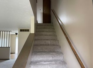 7309 Ames Cir, Omaha, NE 68134