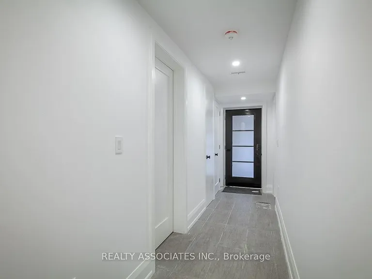 31 Ennerdale Rd #1A — Photo 7