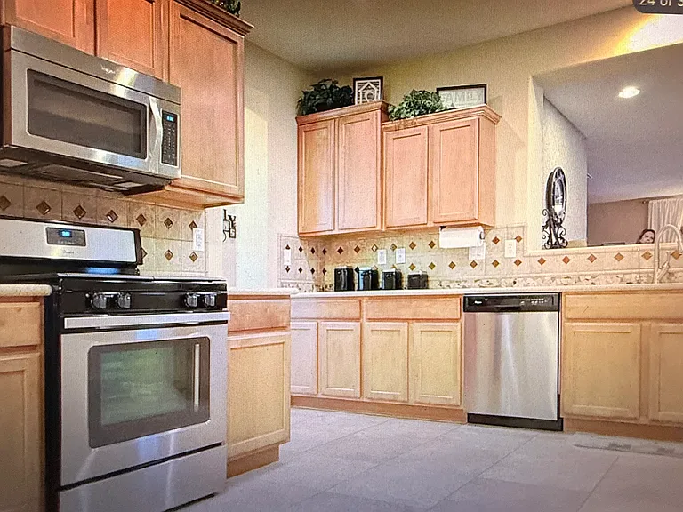 2629 Bechamel Pl — Photo 6
