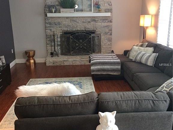 3rd image of 3433 Ferndell Dr
