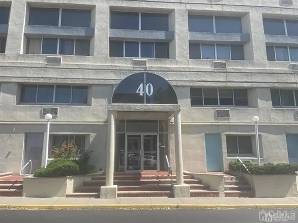 40 Fayette St APT 21, Perth Amboy, NJ 08861