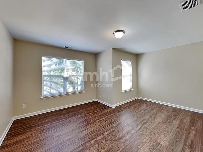 18306 Victoria Bay Dr — Photo 21