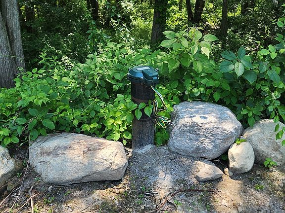 3rd image of 84 Upper Gore Rd