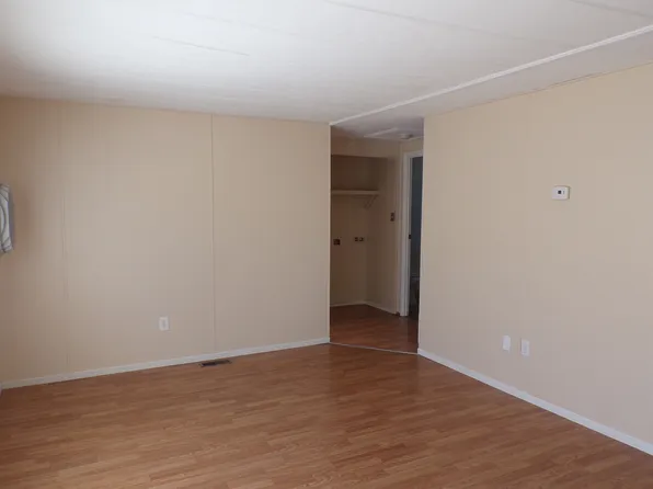 12710 3rd St, Yucaipa, CA