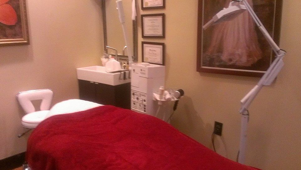 FACIAL