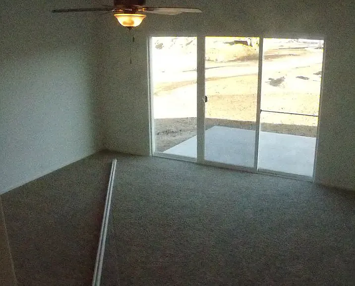 431 Pioneer Ln — Photo 3