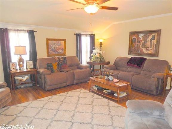 5th image of 5725 Little Elm Ln