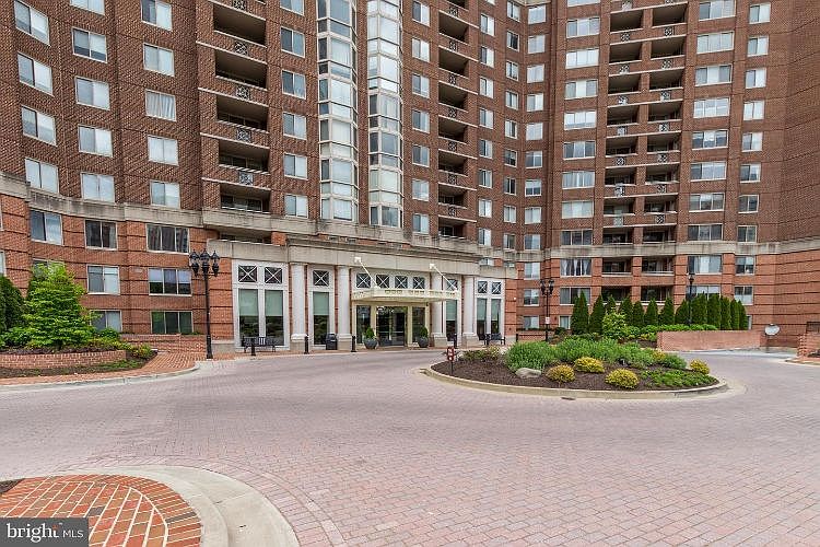 1st image of 5809 Nicholson Ln APT 710