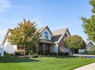 9580 Beall St, Dyer, IN 46311