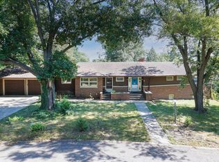 9 Ridgemont Rd, Normal, IL 61761