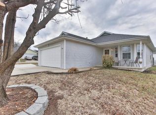 861 S Hackberry Ave, Nixa, MO 65714