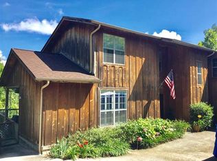 1931 Bouldercrest Dr, Dandridge, TN 37725