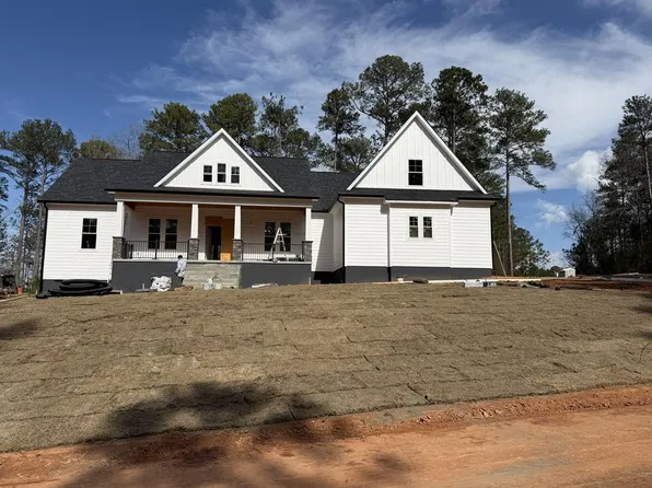 498 Newport Dr, Greenwood, SC 29649