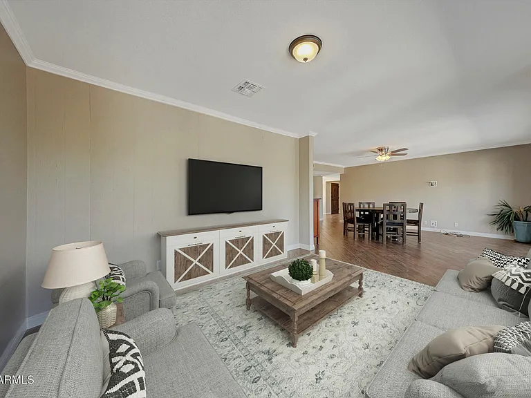 6914 E Highland Rd — Photo 14