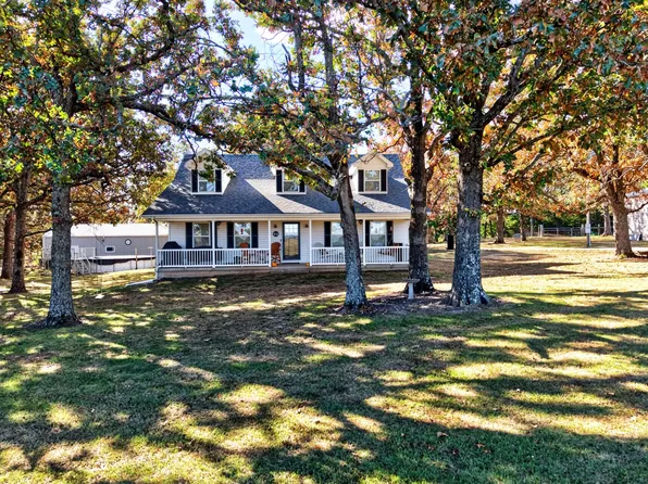 7950 E Farm Rd 50, Strafford, MO 65757