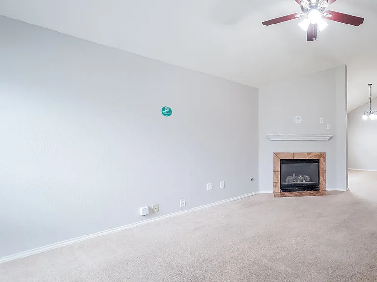 15154 Elstree Dr — Photo 3
