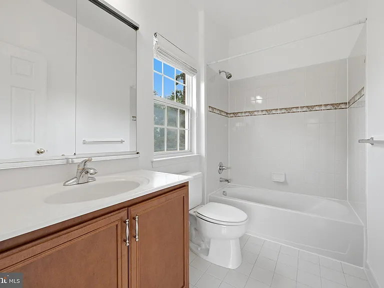 20423 Trails End Ter — Photo 34