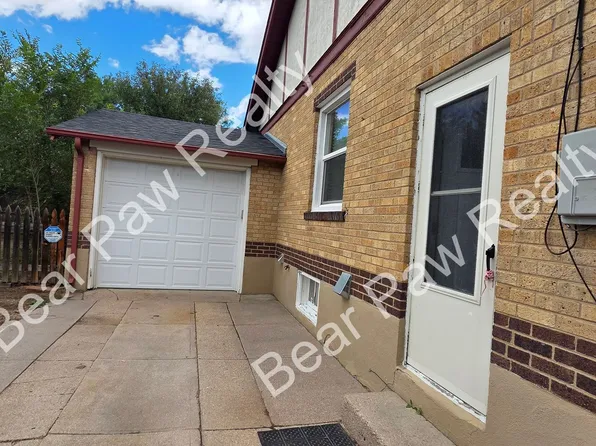 3512 Moore Ave, Cheyenne, WY 82001