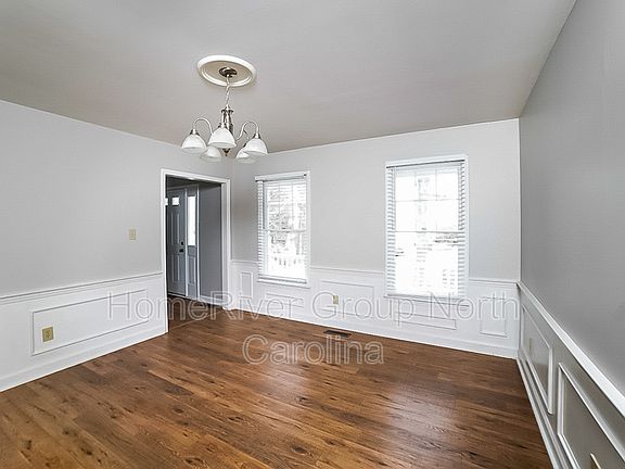 5th image of 6870 Heathwood Ct