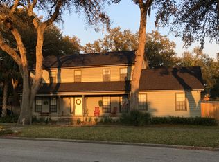 5362 Oak Bay Dr E, Jacksonville, FL 32277