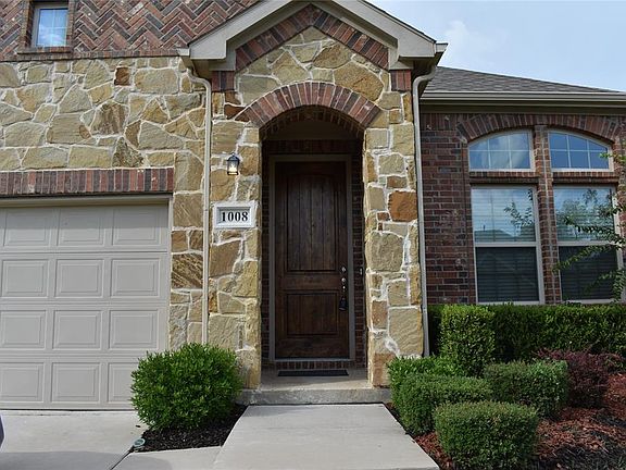 2nd image of 1008 Llano Falls Dr