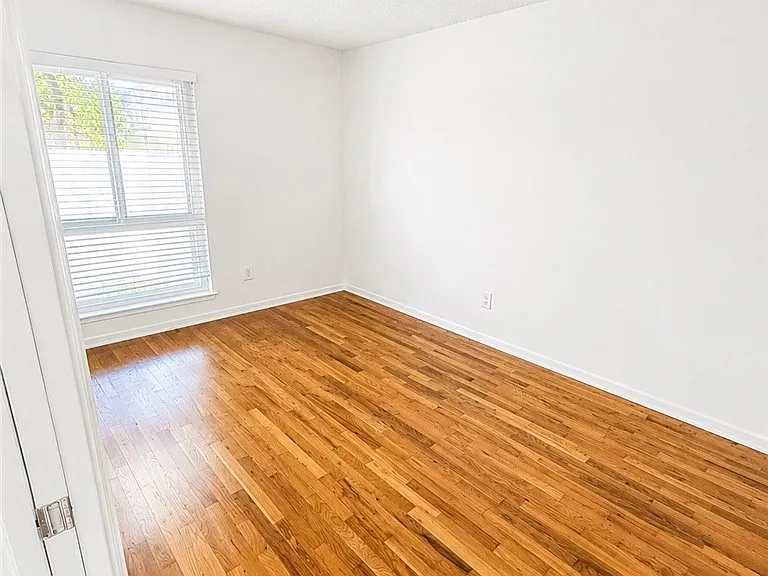 1745 Maple Ave #49 — Photo 14