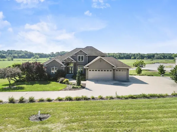 973 Clarkson Road, Marshall, WI 53559
