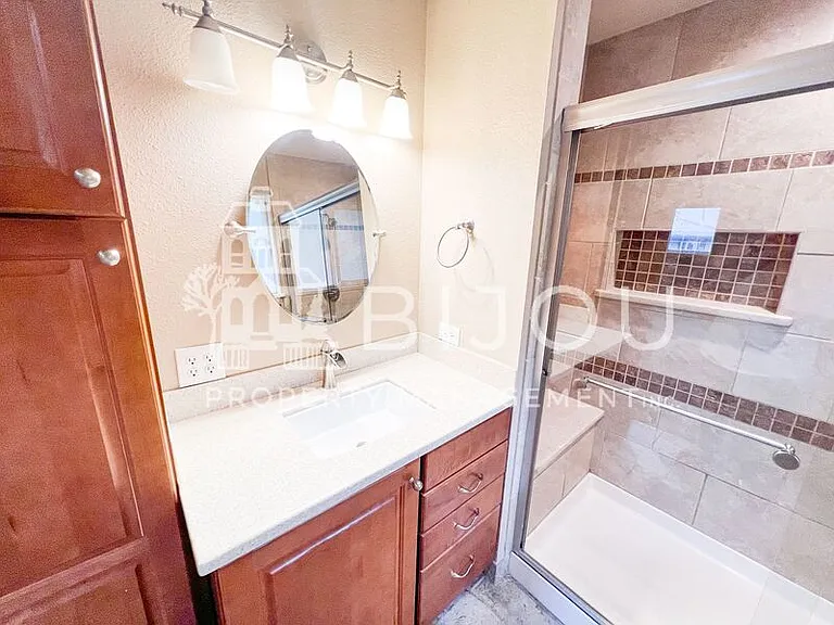 355 Waco Ct — Photo 49