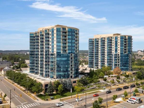 37 Ellen St #Penthouse 09, Barrie, ON L4N 6G2