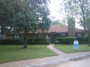 2413 Pecan Dr, Grand Prairie, TX 75050