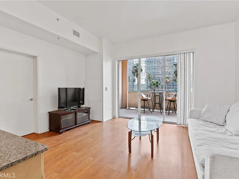 488 E Ocean Blvd #507 — Photo 6