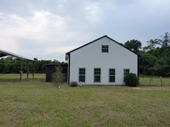 325 Day Rd, Ashford, AL 36312
