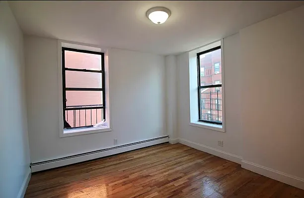 Rented by Hagstrom Management Inc | media 25