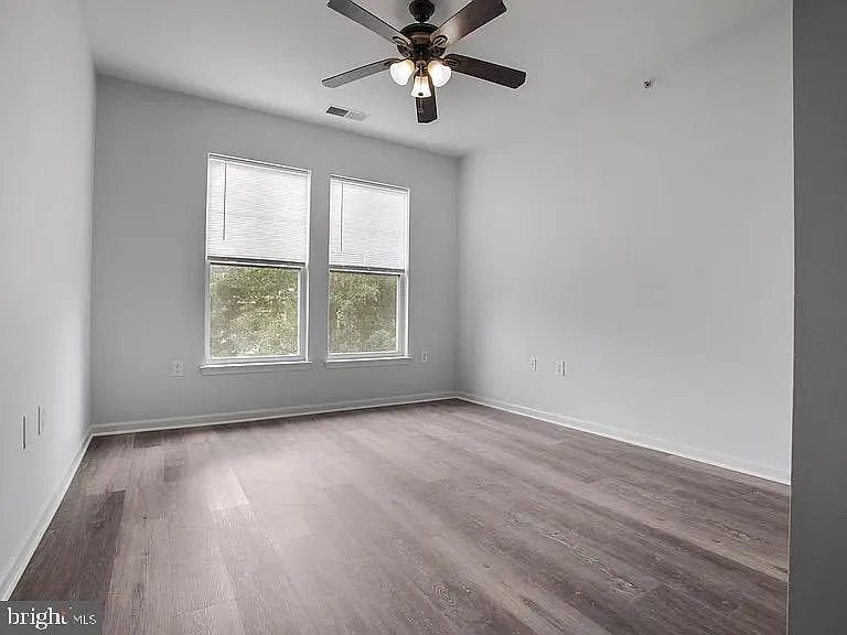 1301 Karen Blvd #401 — Photo 16