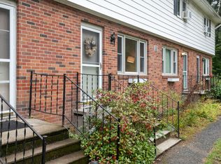 916 Williams Rd APT 3, Colchester, VT 05446