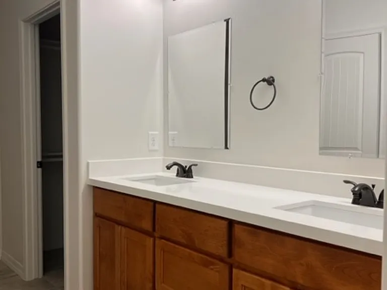 13235 S Renee Ave — Photo 10
