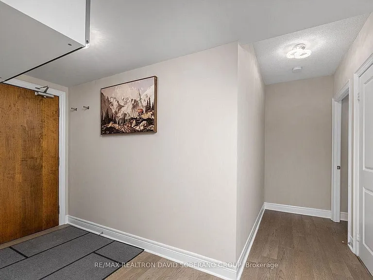 701 Sheppard Ave W #315 — Photo 4