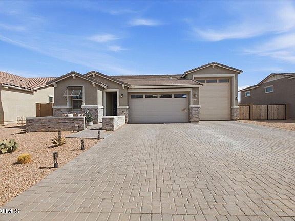 2nd image of 44091 W PALO NUEZ Street