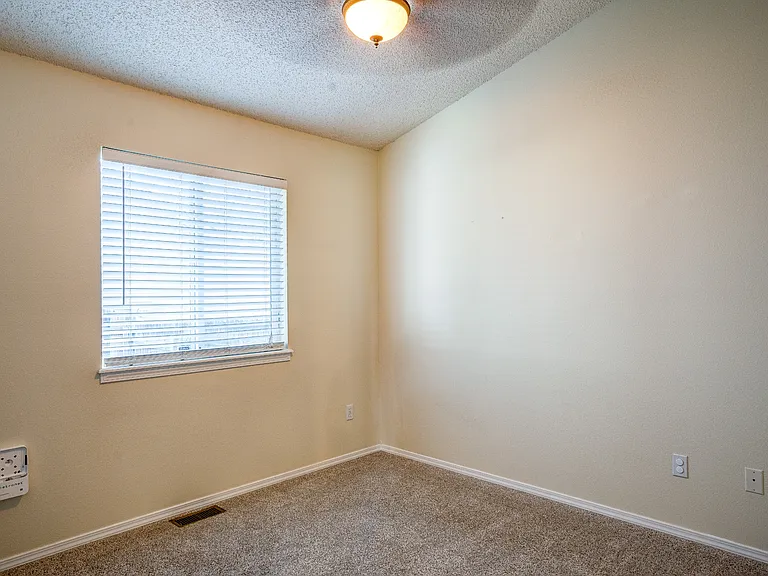 4783 Bridle Pass Dr — Photo 24