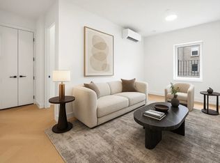 321 E 17th St #3C, New York, NY 10003