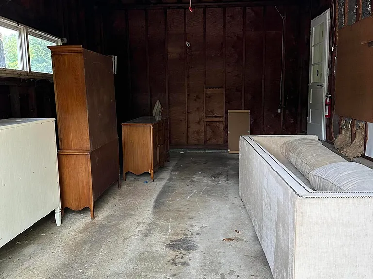 172 Larchwood Ave — Photo 20