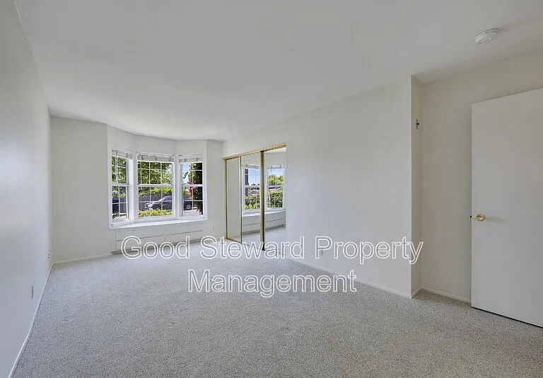 20251 Avenida Del Norte — Photo 23