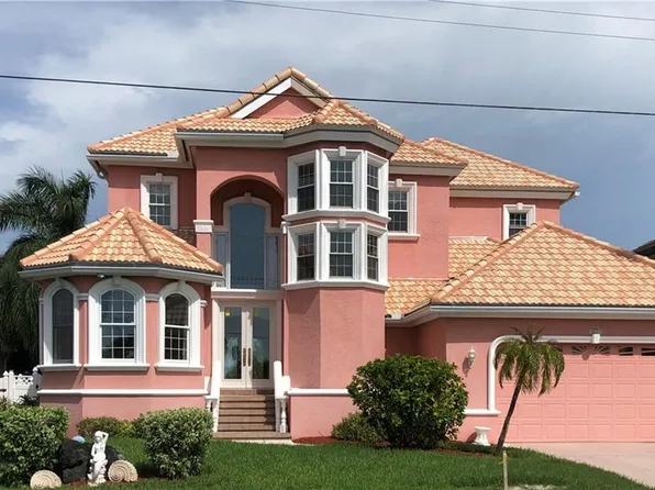 521 Johns Pass Ave, Madeira Beach, FL 33708