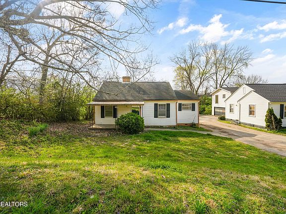 3rd image of 4608 Oriole Dr