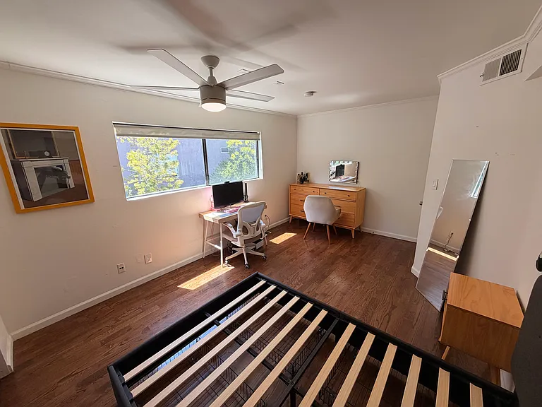 1118 E Palmer Ave #104 — Photo 8