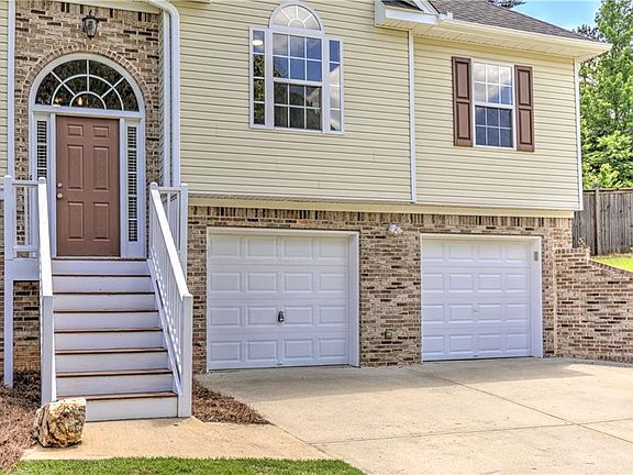 5th image of 62 Roundtree Ct