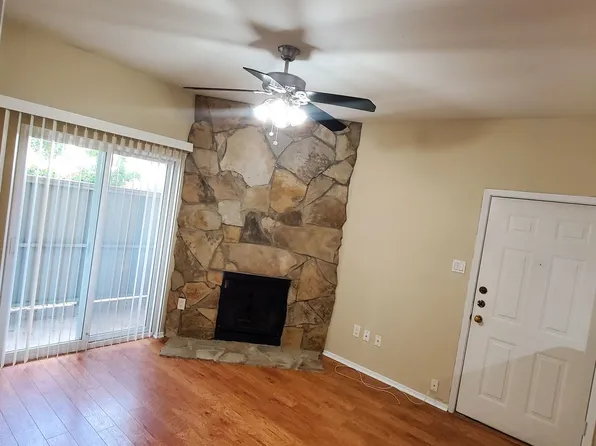 114 E 31st St APT 114, Austin, TX 78705