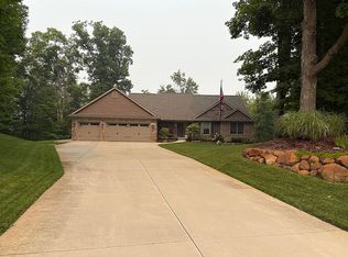 762 Pheasant Ridge Dr, Ortonville, MI 48462