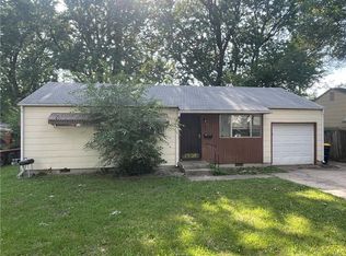 8612 Crystal Ave, Kansas City, MO 64138