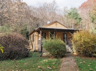 17 W Oaks Ln, Lexington, VA 24450